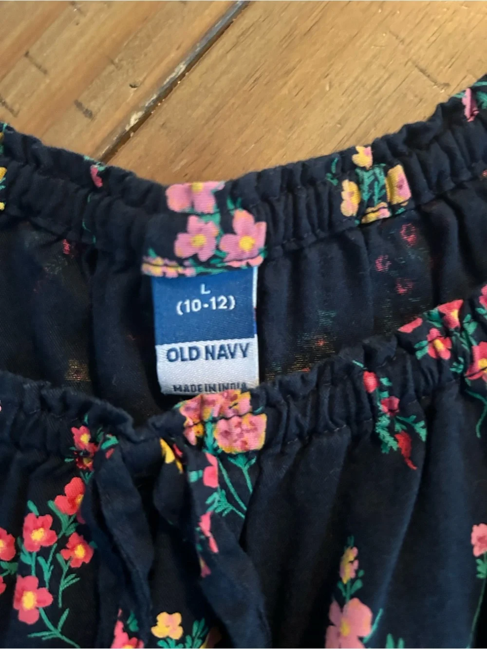 Old Navy Floral flowy top
